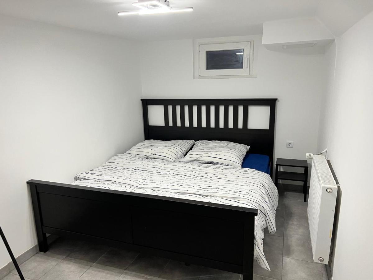Nice Calm Souterrain Appertment In ראטינגן מראה חיצוני תמונה